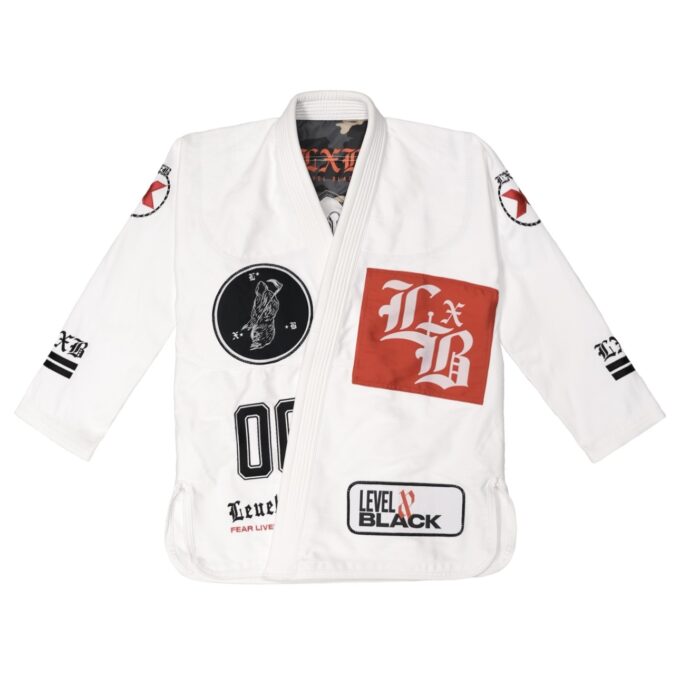 WAR MACHINE WHITE KIMONO